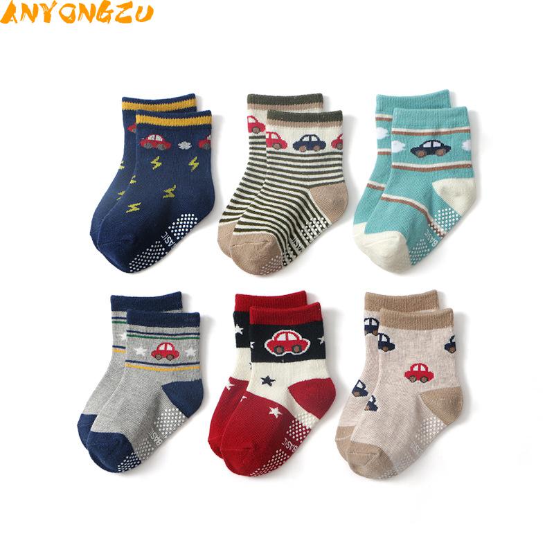2020 nuovo Del Bambino Calzini E Calzettoni Dei Bambini Del Fumetto Antiscivolo 0-1-3-5 anni di età Della Banda Reticolo Dot Lettera calzini E Calzettoni ragazzo Carino Calzini e Calzettoni Cotone 24PC = 12pair