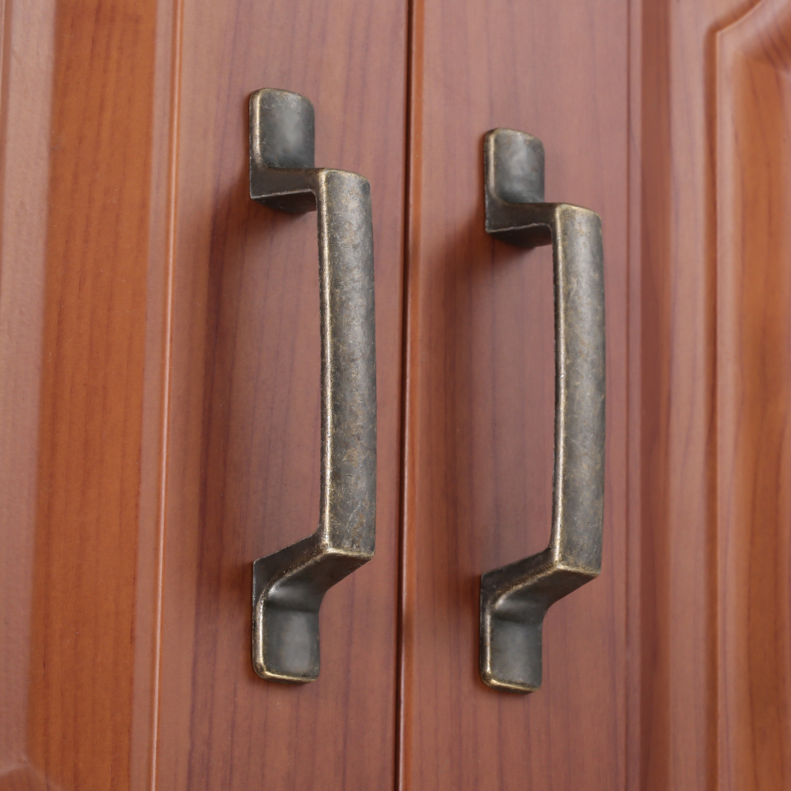 2 Stück antike Bronze- Holz Kasten Schrank Zuggriffe mit Schrauben retro Küche Schublade Schrank Griffe Tür Möbel Zuggriffe