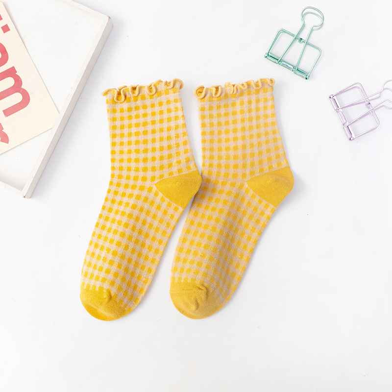 Calcetines de mujer de otoño a cuadros Retro Vintage calcetines de algodón equipo cómodo Color calcetín elástico a cuadros calcetines cortos Mujer Sox: YELLOW