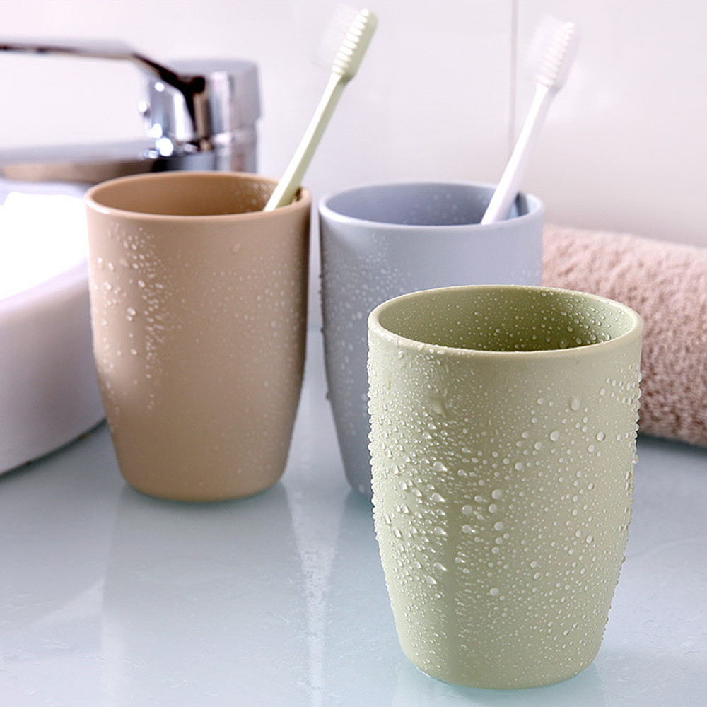 Solid Color Brushing Toothpaste Cup Toothbrush Holder Cup Plastic Cartoon Travel Bathroom Pendant Home Decoration