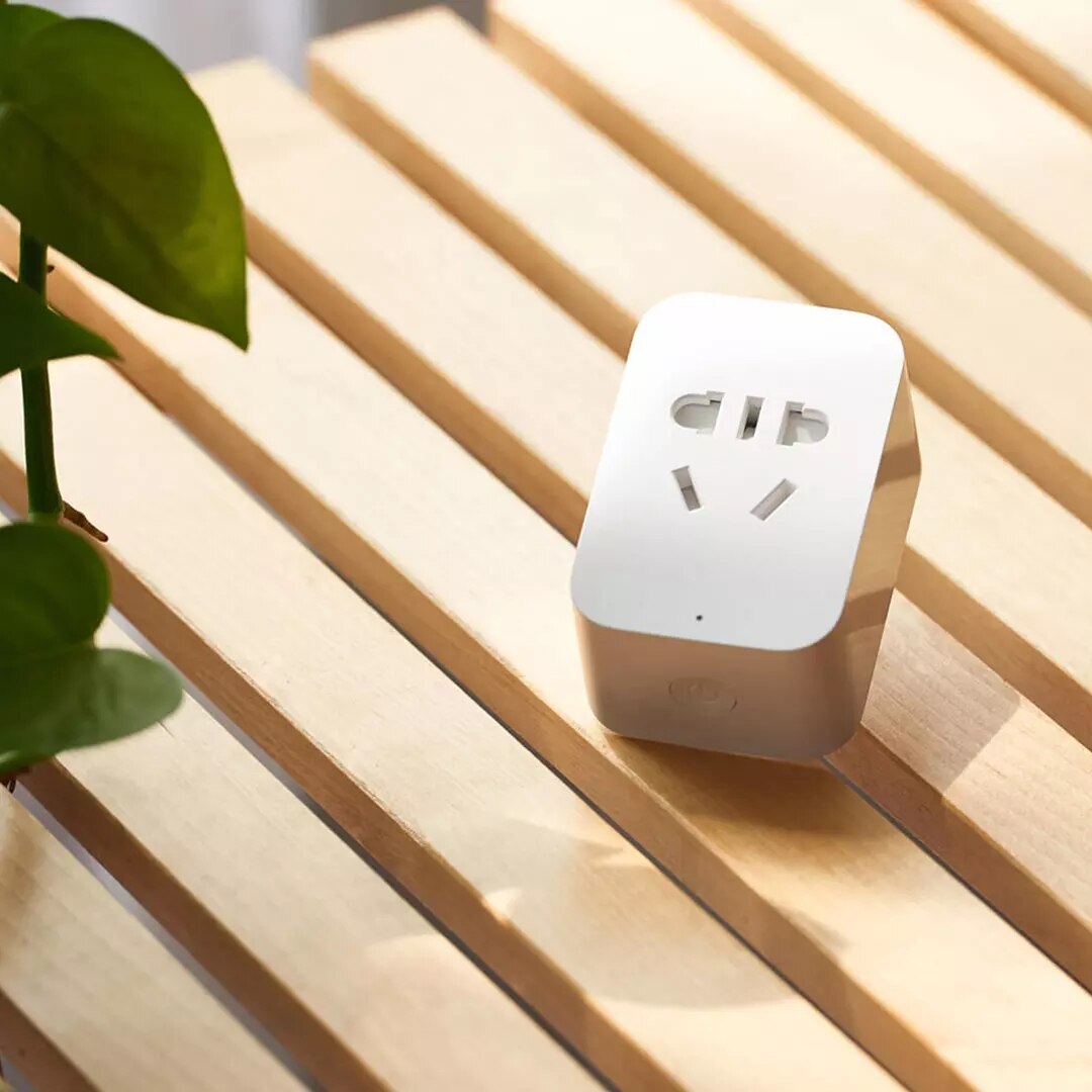 Xiaomi Mijia Smart Socket Plug 2 Bluetooth Gateway Version WiFi Wireless Remote Socket Adaptor Power on and off with phone
