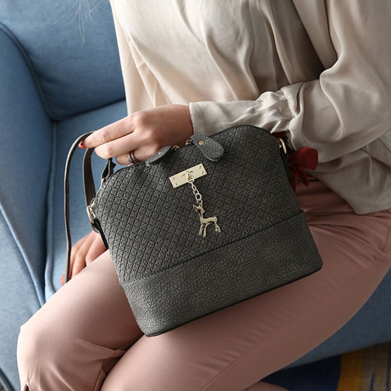 Lns damestassen pu leer zacht gezicht damestas wilde schoudertas messenger bag gewatteerde schelp tas hanger schattig hert