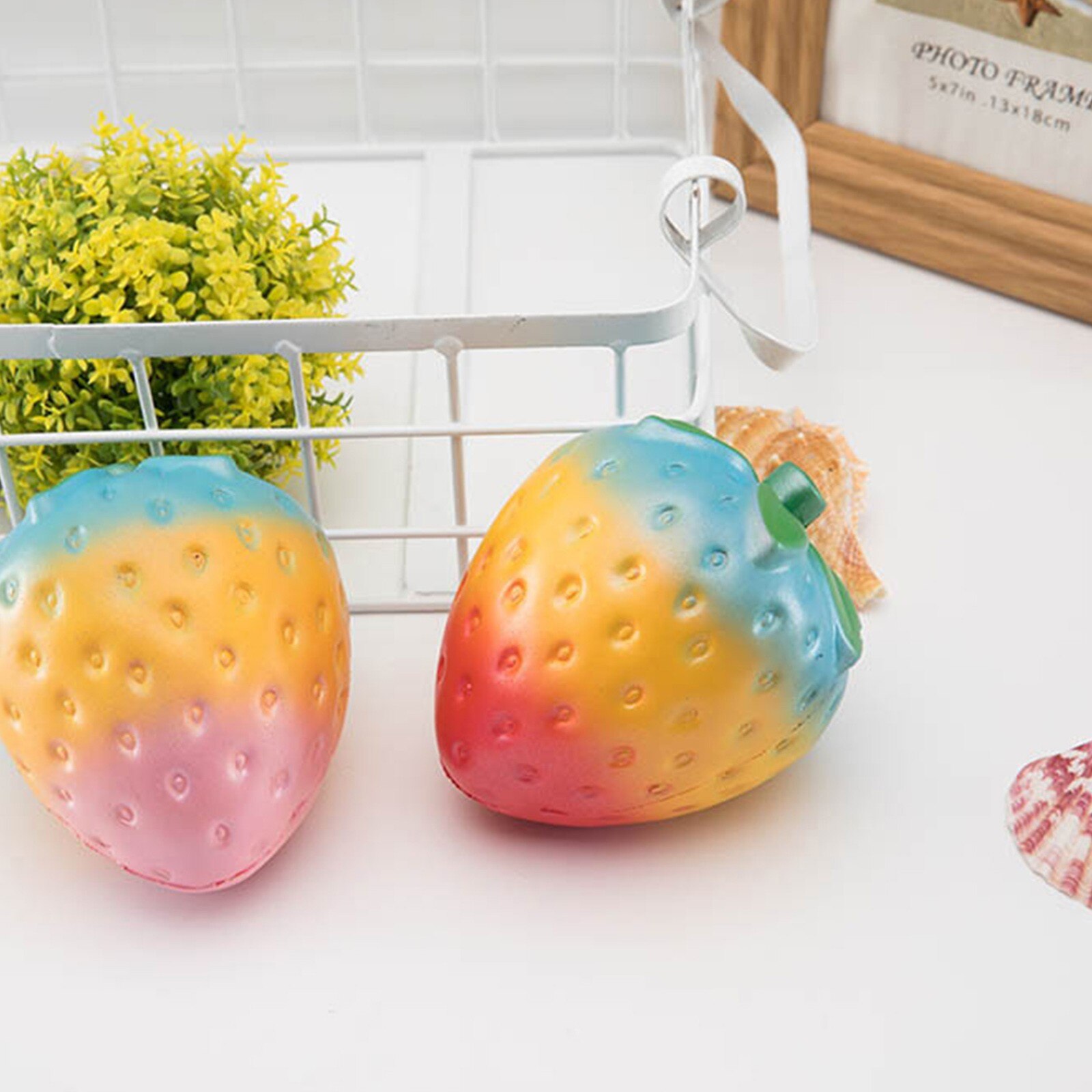 Stress Relief Obst Squeeze Dekompression Spielzeug Squishy Bunte Erdbeere Ball Blase Wulst Ball Prise Vent Ball Anti-Stress-Spielzeug