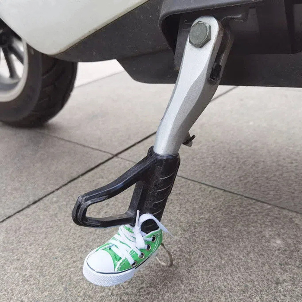 1PC Cavalletto laterale per moto Divertente carino Mini scarpa Supporto per piede Motore Cavalletto per bicicletta Treppiede Pad Accessori di supporto per copertura del piede