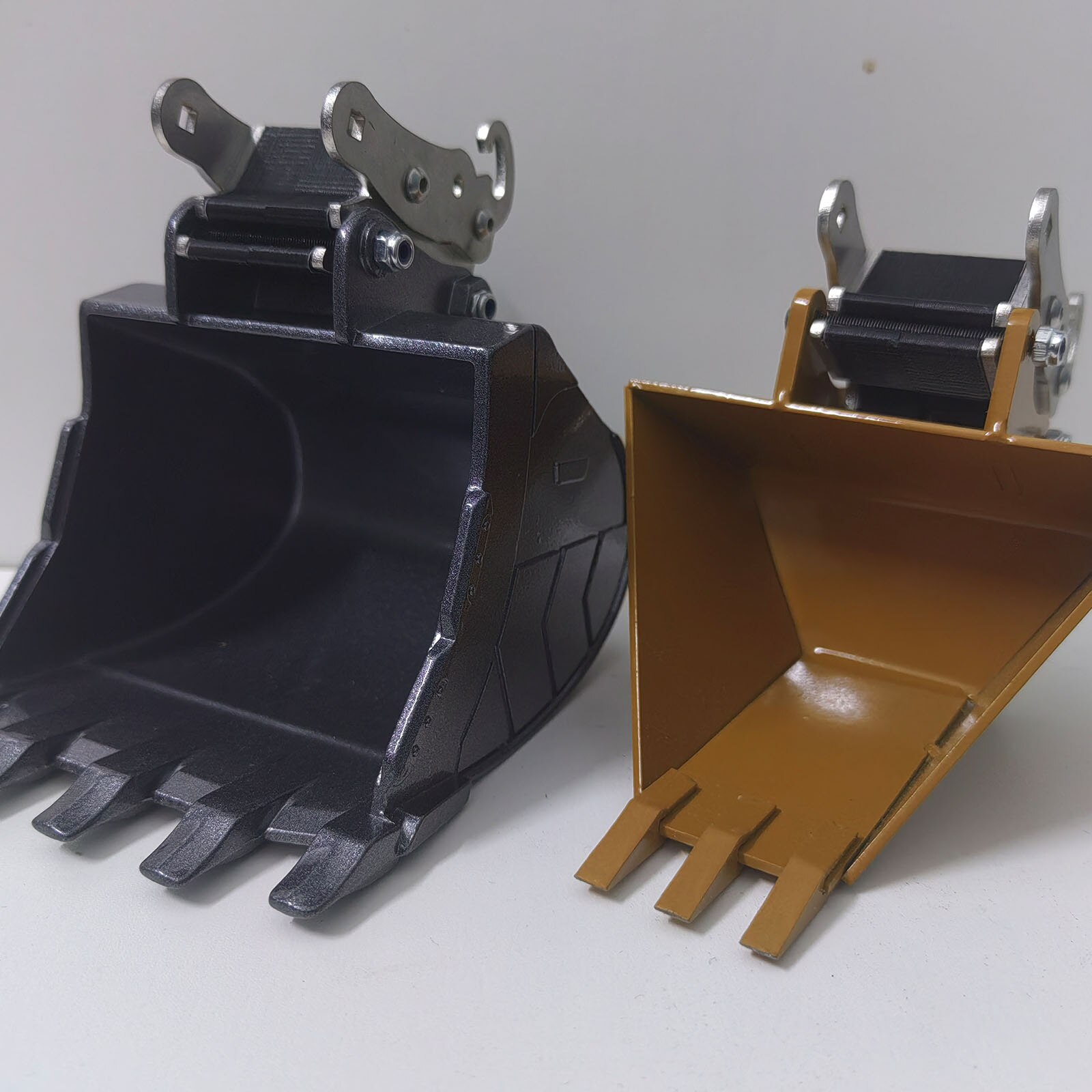 For Huina 350/550/560/580/592/593/594/1580 RC Metal Manual Bucket Changer Quick Release Excavator Bucket Modification Kit