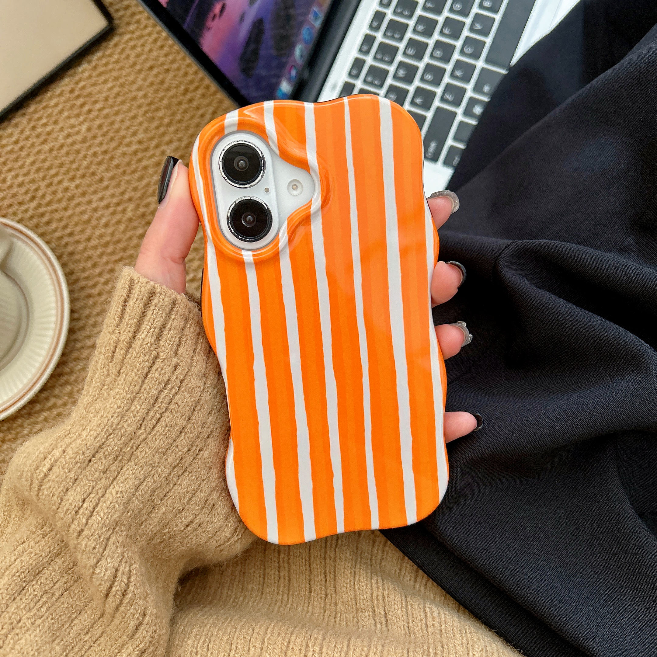 2 in 1 Glossy Stripes Phone Case for iPhone 13 14 15 16 Pro Max Wave Edges Comfortable Touch Hard Slim Back Cover Shell