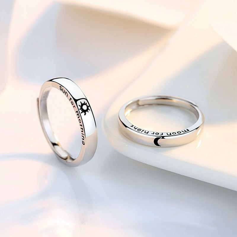 Anillos de pareja de sol y luna de Color plateado para mujer, anillo romántico con letras de día y noche, joyería para banquete de compromiso, para citas, 2 uds.