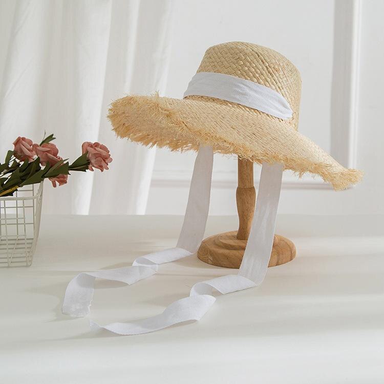 Håndvevd stråhatt til dame bredbremmet solhatt dame strandhatt hatt blonder streamer sunsn (hvit)