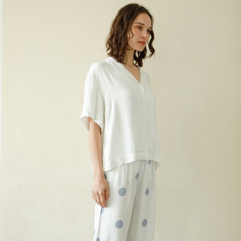 Summer Casual 100% Viscose Women&#39;s White Short Sleeve Pajama Sets Blue Dot Ankle-Length Pants Loose Comfortable Sleepwear Suits