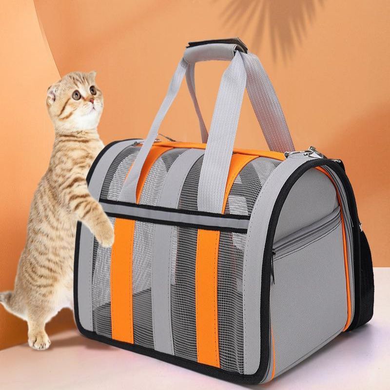 Pet Carrying Case Bag Comfortable Space Capsule Portable Cat Handbag Breathable Dog Out Bag Strap Carrier Travel
