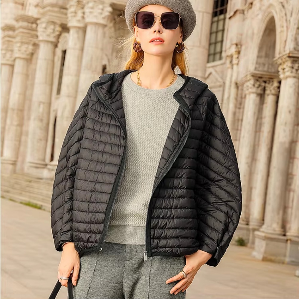 Winter Short Puffer Jacket Women 90% White Duck Down Coat Loose Female Feather Parka Hooded Outwear Warm