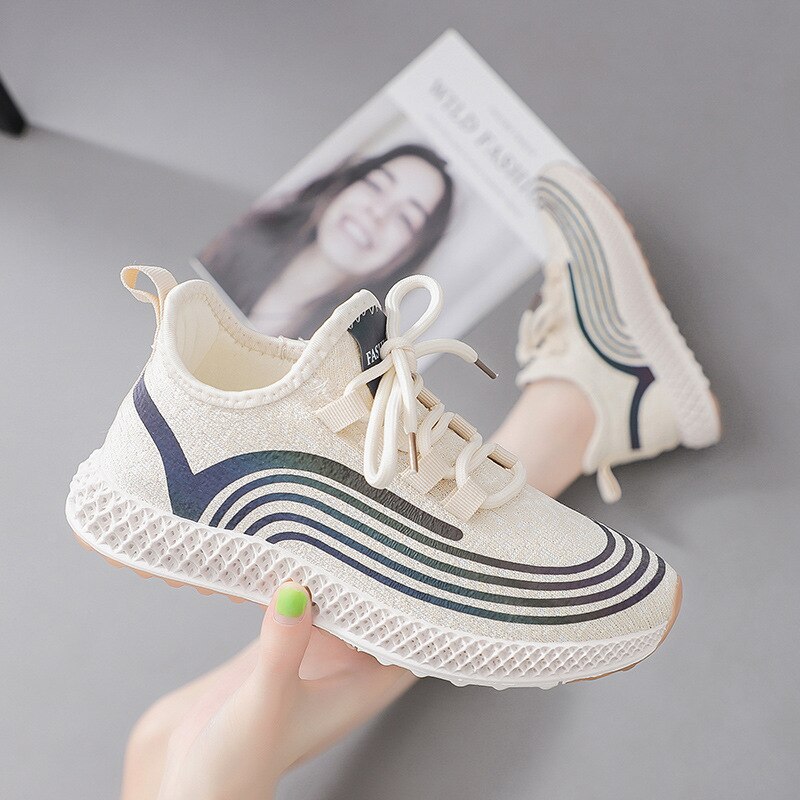 Vrouwelijke Toevallige Platte Reflecterende Schoenen Vrouwen Mode Comfortabele Zomer Ademend Mazen Sneakers Dames Gevulkaniseerd Platform Schoenen