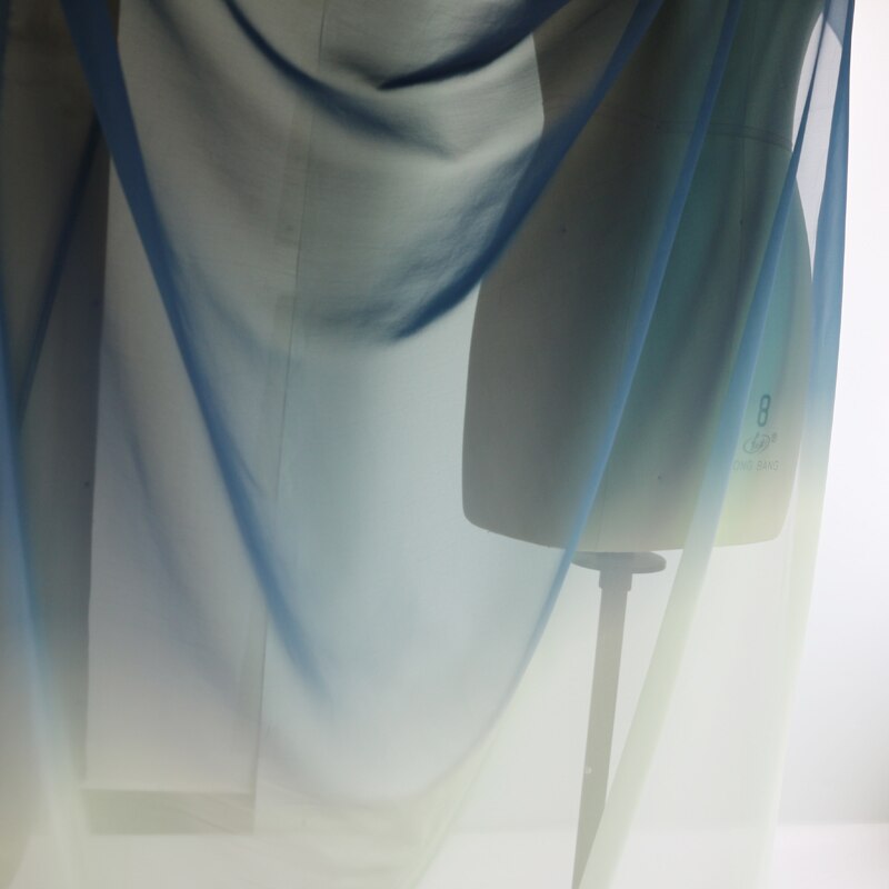100cm * 148cm bleu marine-blanc 2 tons dégradé progressif en mousseline de soie tissu transparent couleur ombragée robe de danse matériel