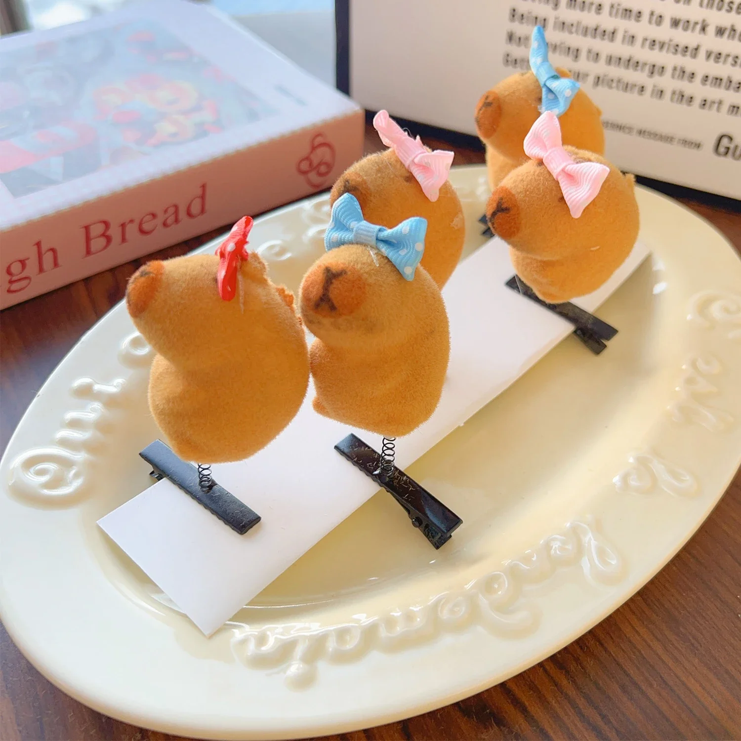 Cute Capybara Hair Clip Children Funny Kawaii 3D Animal Plush Hairpin Duckbill Clips Headdress Lovely Kids Hair Accessories: green