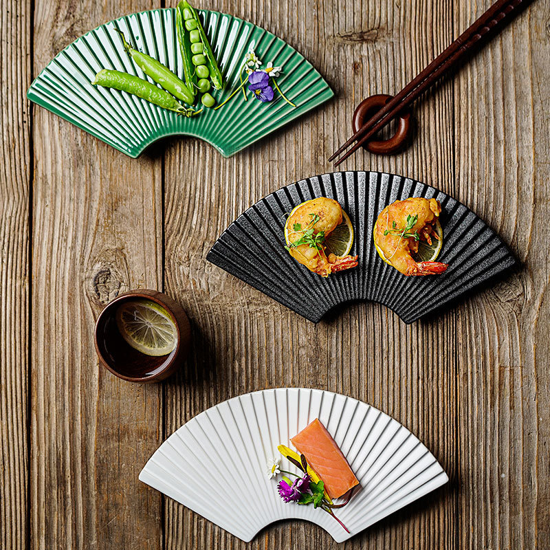 Platos en forma de abanico para servir, vajilla de cerámica, platos japoneses especiales para Sushi, comida, pastel, aperitivos, plato de soporte de exhibición, empalmable