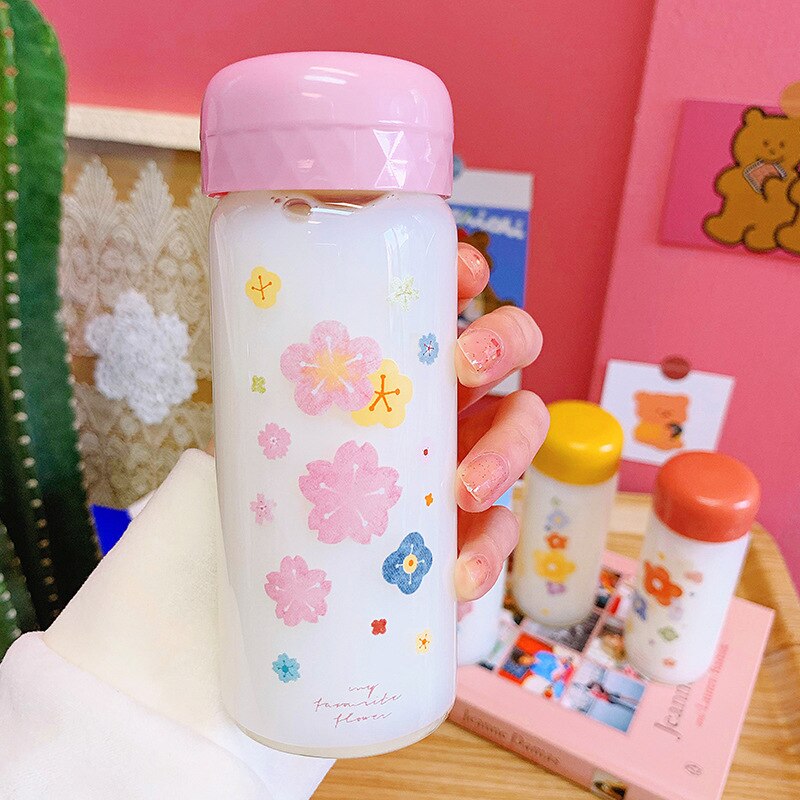 OAPE-taza pequeña portátil de cristal con de flores Kawaii, Mini taza de té portátil para niños y niñas, botella de agua sencilla