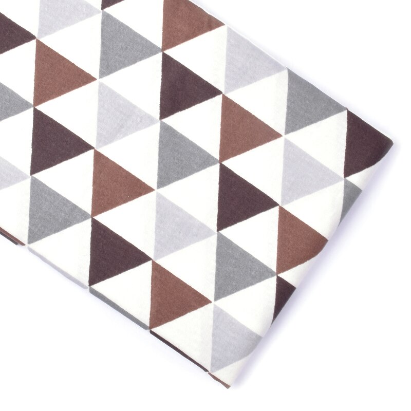 Dog Animals Triangular geometry Printed 100% Cotton Fabric For Making Cushions Blanket Sewing Baby Child Bed Sheet: FA190110-3 / 50x160cm