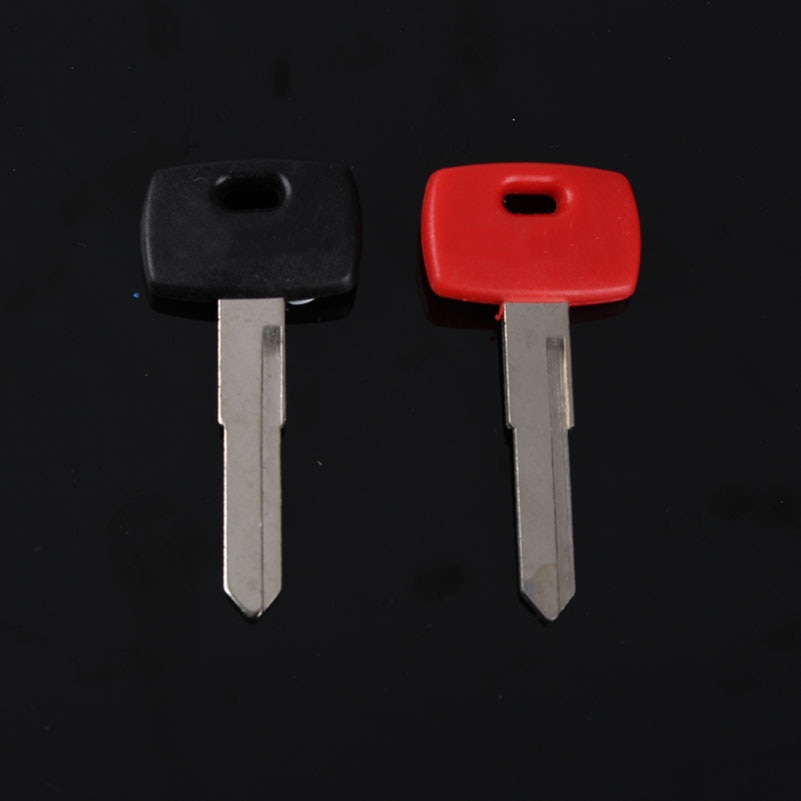 Gradora 3 Piezas Llave Duplicada Llave En Blanco Sin Cortar De Repuesto Para Kawa-saki Ninja 650 Ninja1000 Versys650 1000 Vulcan S 650 Nomad KLR 650 KLX ZX-6R ZX-10R ZX-14R Z400 Z900 Z1000