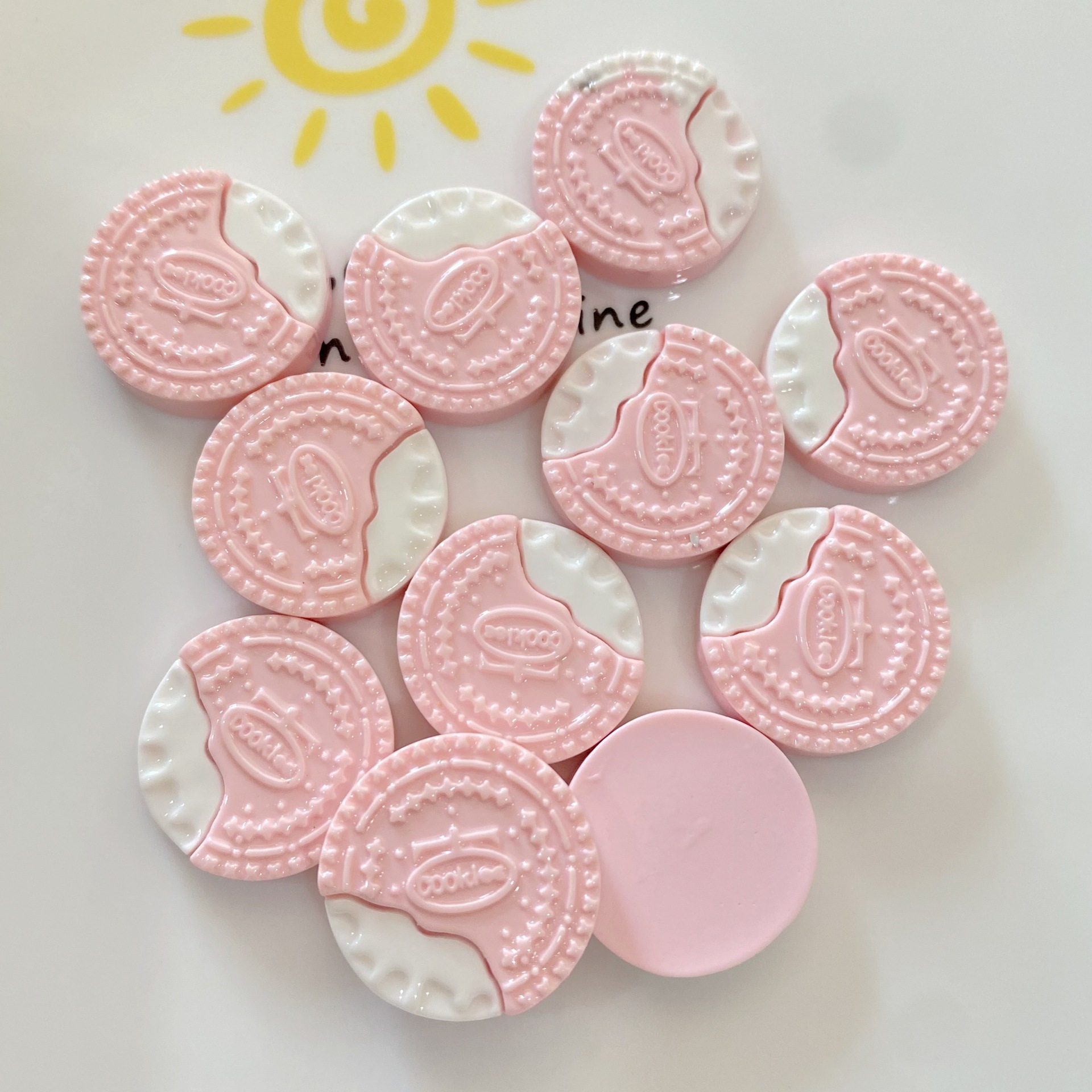 20Pcs Simulation Biscuit Flat Back Resin Cabochons Miniature Cute Food Scrapbooking DIY Jewelry Craft Decoration Accessories: pink