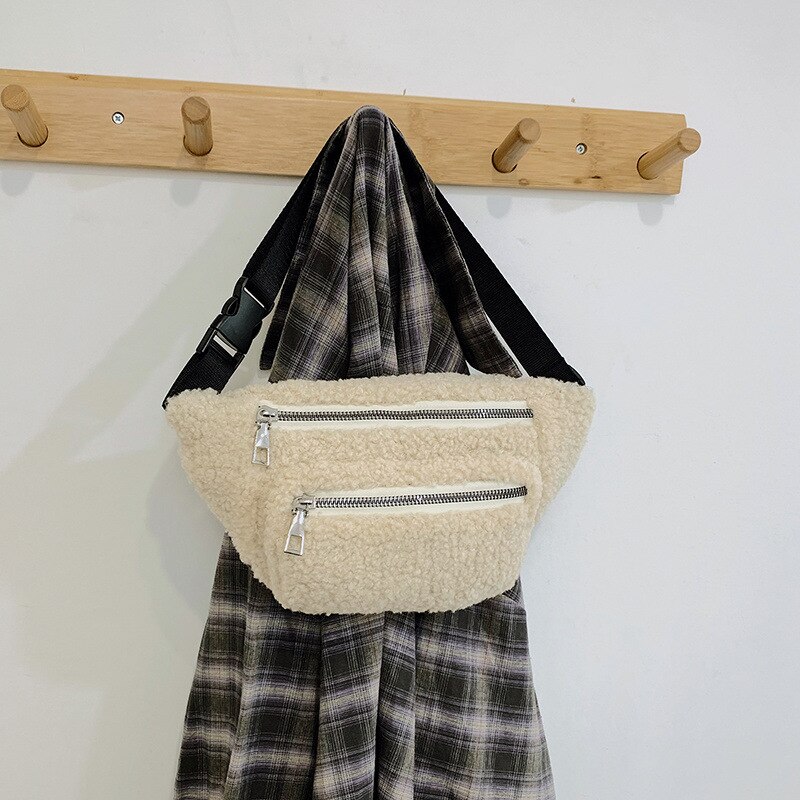 Moda Crossbody torby dla kobiet jagnięta wełna pojedyncze ramię krzyż torba na klatkę piersiowa słodkie pluszowe panie talii torba puszyste kobiece torebki: biały