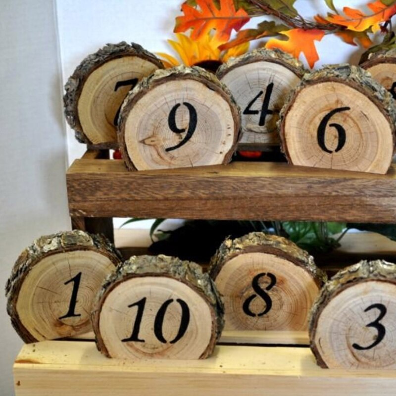 10Pcs 1-10 Rustic Wedding Table Numbers Round Wooden Log Slice Tree Bark Ornament Seat Digtal Card Receptions Banquet Parties