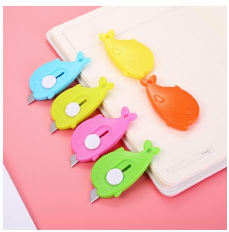 1 pièces coupe papiers outils coulissant emballage papier coupe rouleau de papier d'emballage coupe la ligne préfet emballage papier Cutter: 1 pcs random