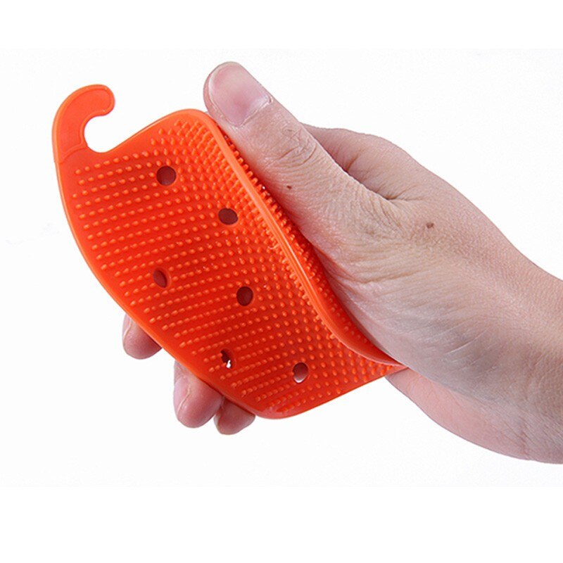 One pcs Fruit Vegetable Cleaning Brush Cute Shape Random Color Easy Cleaning Brush For Potato Fruits Carrot Ginger Cooking Tools