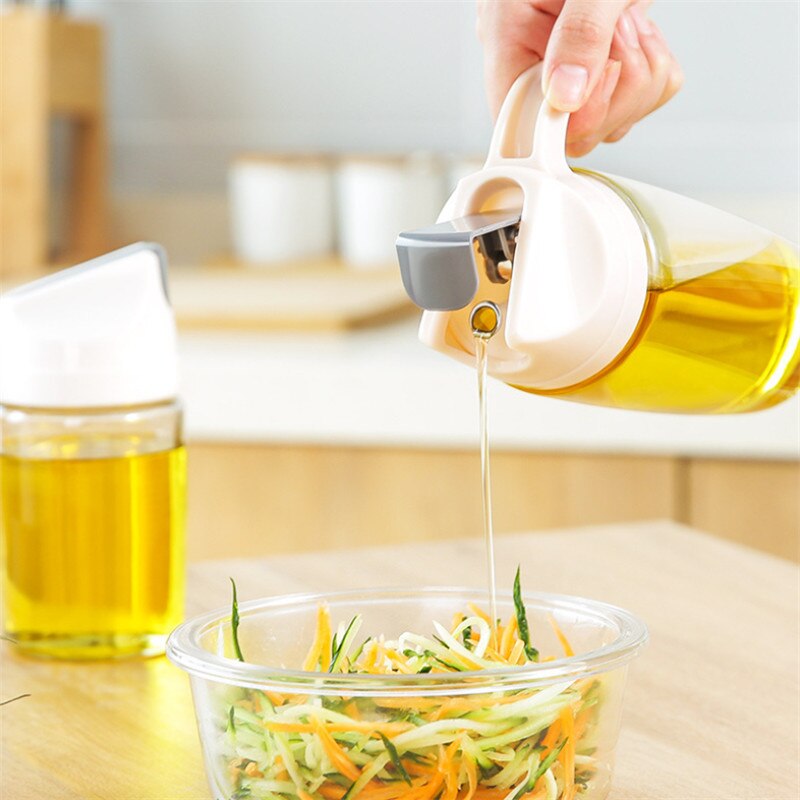 Automatic Opening and Closing Kitchen Oil Seasoning Cans with Capped Glass Condiments Leak-Proof Oil Vinegar Bottles Spice Jar