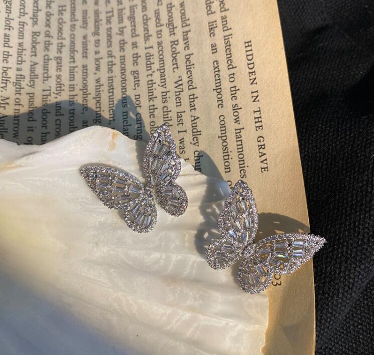 Femmes de luxe à la brillant strass boucle d'oreille gemme papillon anneau collier ensemble de bijoux: earring