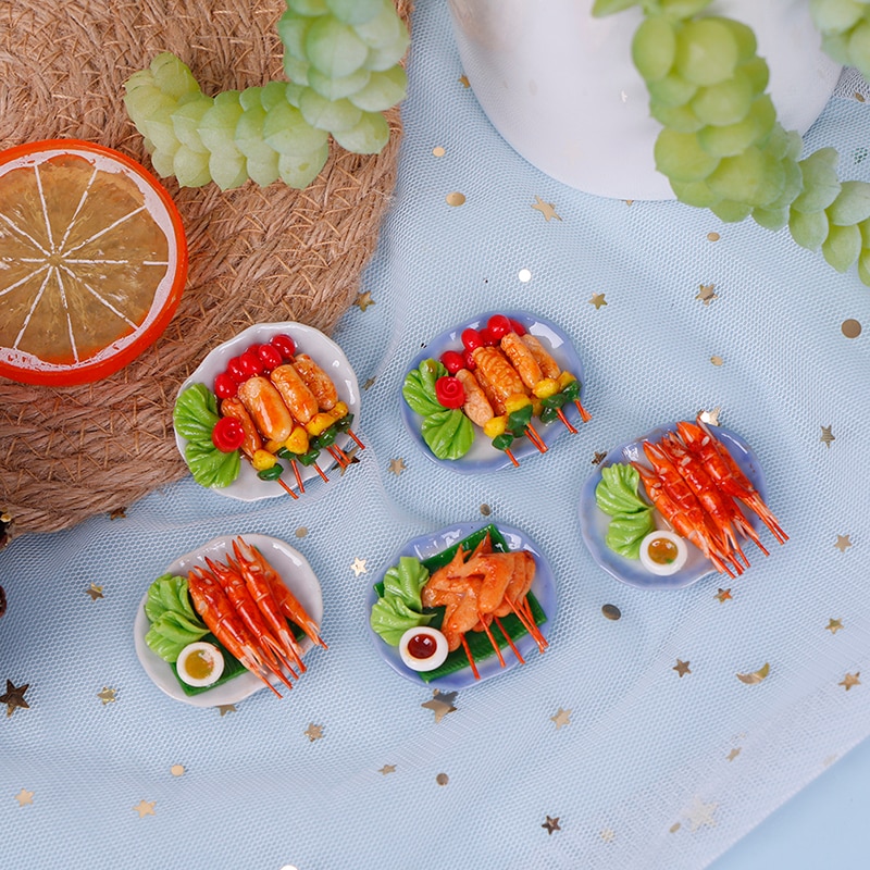 1:12 Accessori casa delle bambole In Miniatura di Simulazione Barbecue Piatto di Decorazione Piatto Mini Barbecue Kebab Vassoio