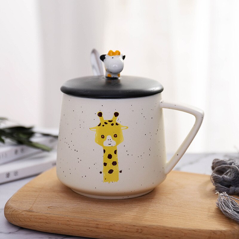 Cute Giraffe Mug,Ceramic Coffee Cup with Lid and Stainless Steel Spoon,17 Oz Large Capacity Breakfast Cup