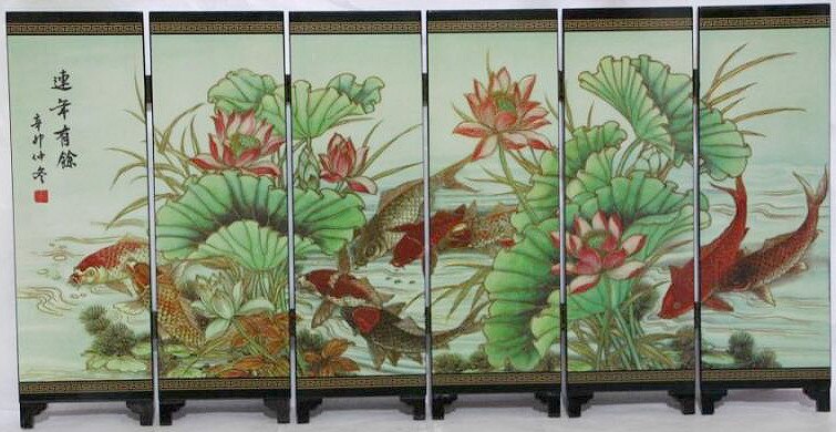 Fine for years have fish lacquer process small screen with Chinese characteristics