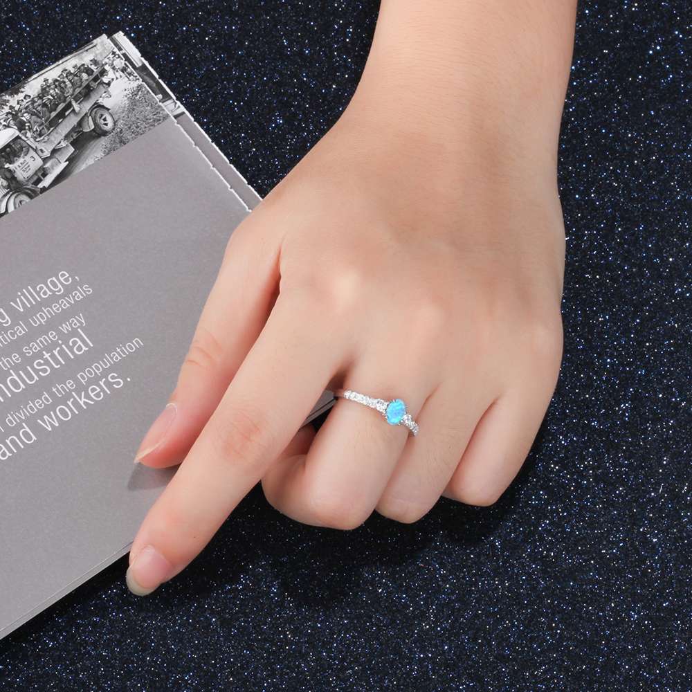 Véritable pur 925 argent Sterling ovale bleu opale bague avec zircon cubique femmes bagues de mariage bijoux de fête (Lam Hub Fong)