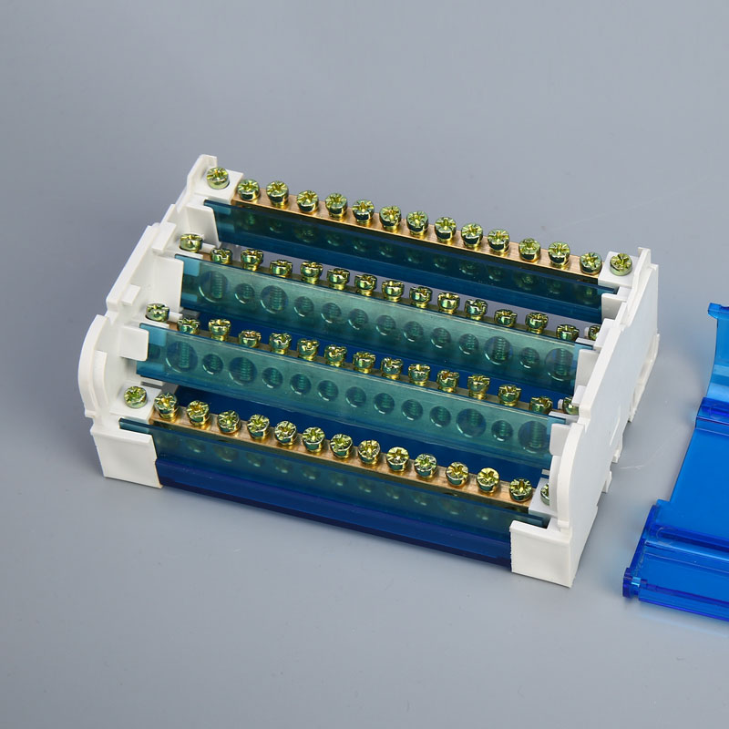 1pc Cabinet Copper Plastic waterproof junction box 4 * 7 cabinet 125A two bus junction box enclosure 2 * 7 4*7 Terminal Block: 4x15 125A