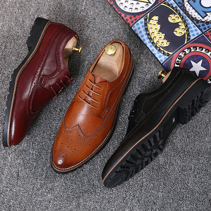Män & #39 ;s klänning skor brogue blommönster herr formella skor läder lyxiga bröllopsskor rödvin herr oxford plus storlek 45