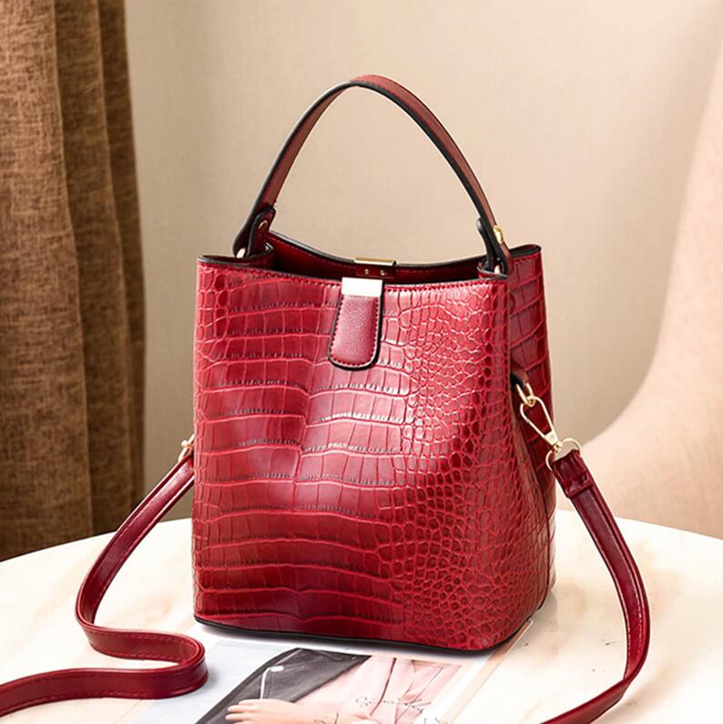 Laamei Solid Handbag Bucket Bags Women Pattern Handbag High Capacity Casual Crocodile Shoulder Messenger Bags Ladies PU Purse: Red