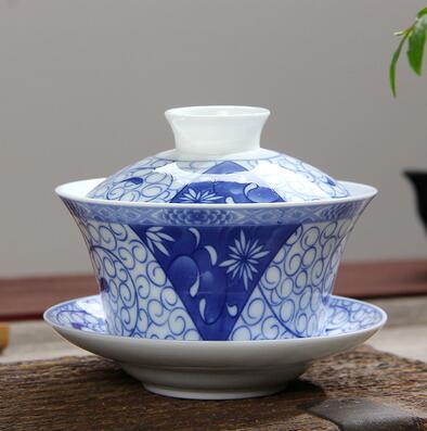 Large Blue and White Porcelain Gaiwan 250ml Ceramic Cover Bowl Jingdezhen Sancai Bowl Respect Tea Bowl Chinese Tea Set: 2