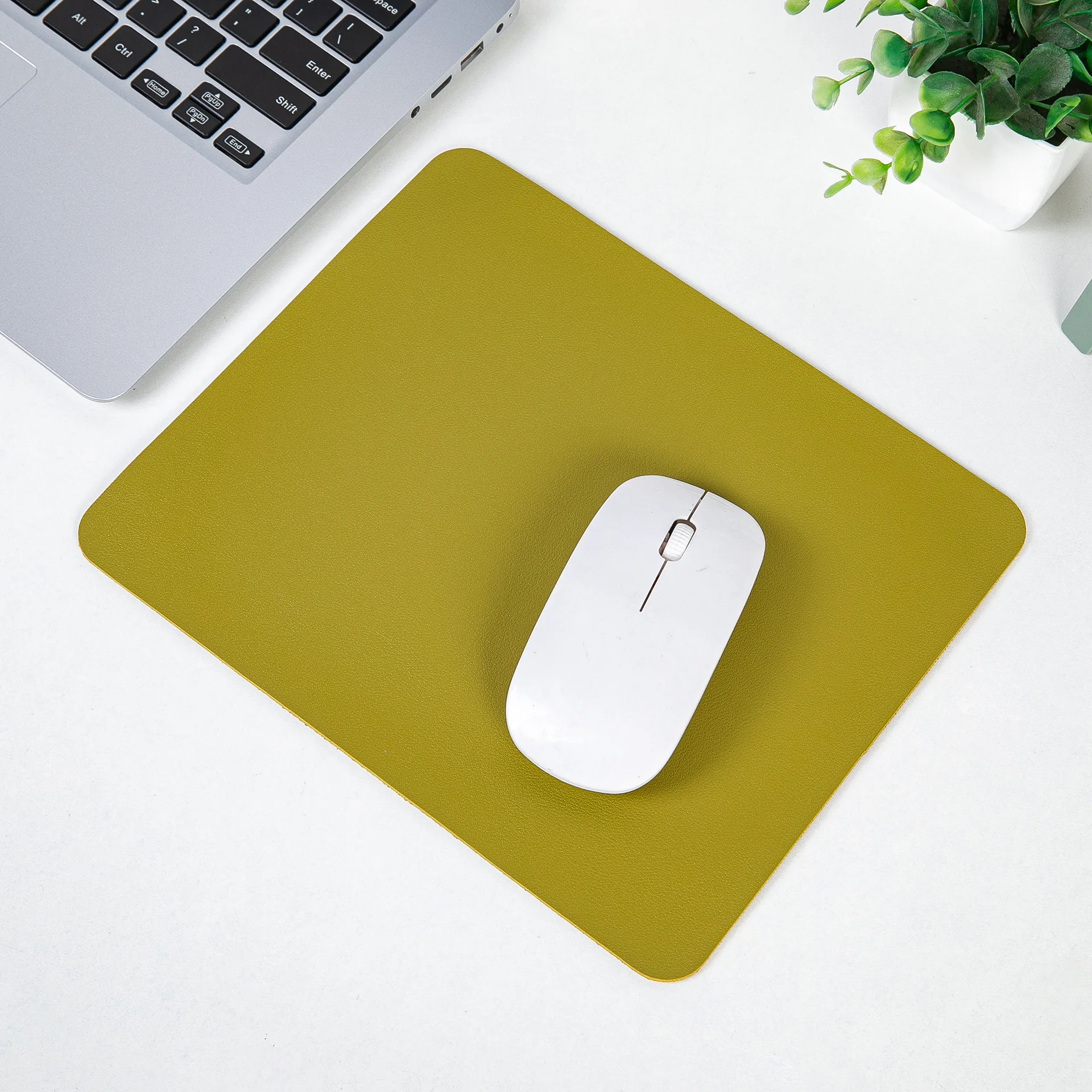 Simple Solid Color PU Leather Mouse Mat Anti-slip Waterproof 23*19cm Mouse Pad School Supplies Office Accessories Desk Set: Dark Brown