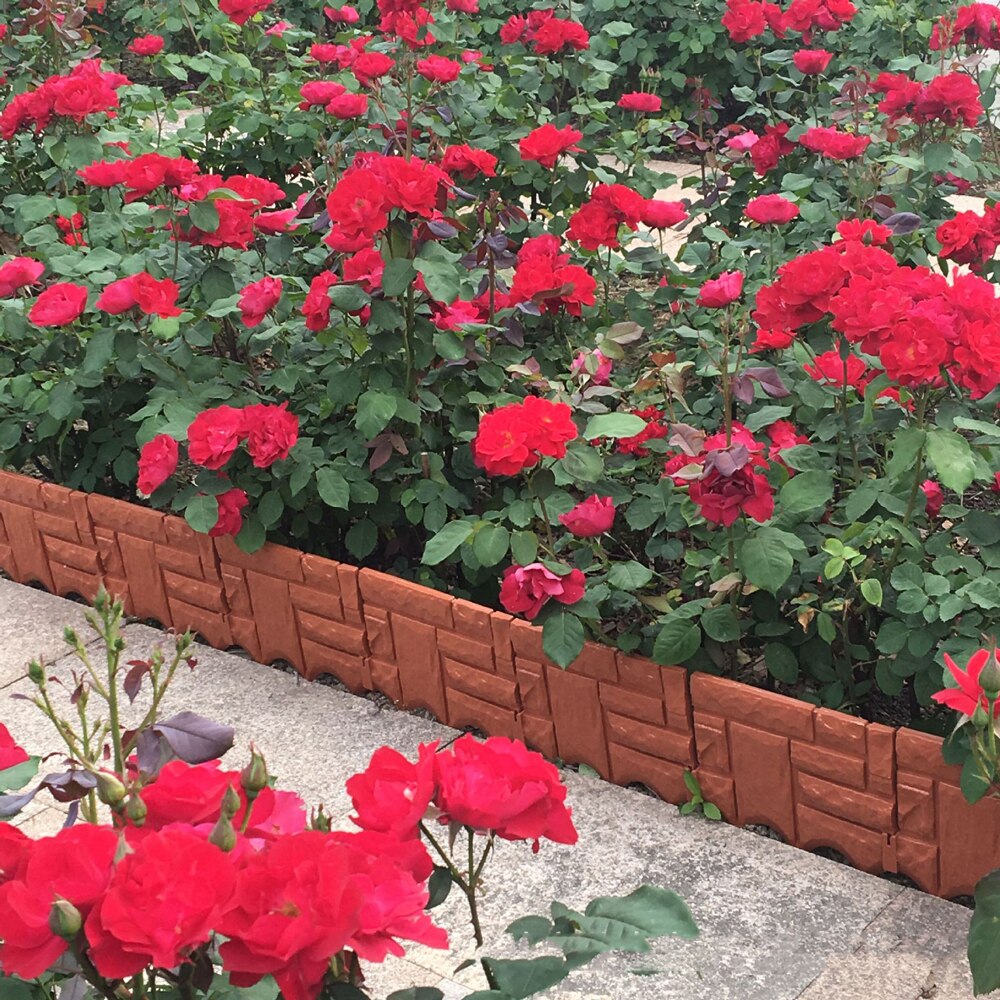 6pcs plastic garden fence simulation plastic garden small fence stitching imitation stone garden fence: Brick red 6pcs
