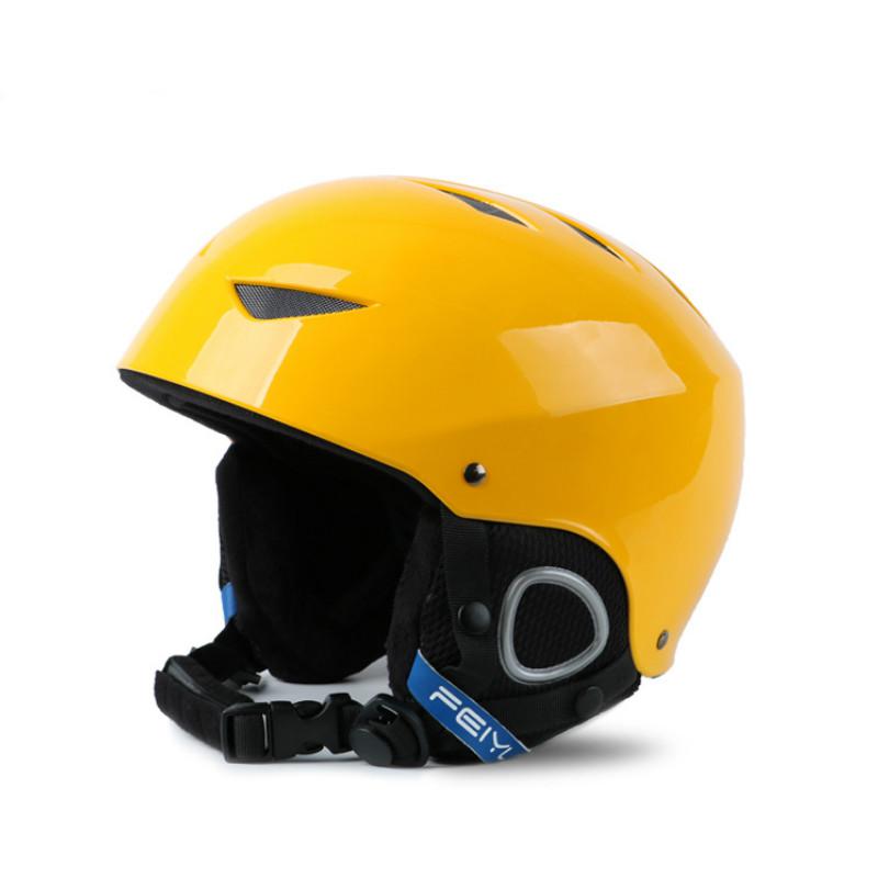 Children Ski Helmets Boys Integrally-molded Snowboard Helmet Girls Child Skating Skateboarding Skiing Sports Helmet: Yellow / S