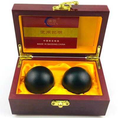 Solid steel ball paint processing baoding ball fitness steel balls handball middle-aged sensory hand ball1pc: 50mm black b