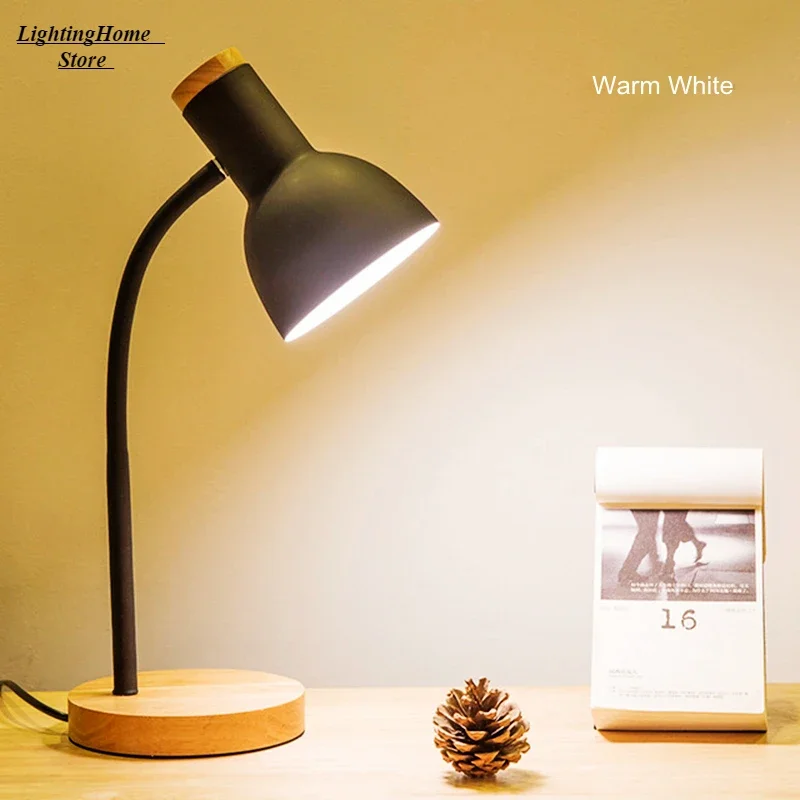 Lampada da scrivania nordica pieghevole a LED in ferro artistico creativo in legno Protezione per gli occhi Lampada da tavolo da lettura Soggiorno Camera da letto Decorazioni per la casa