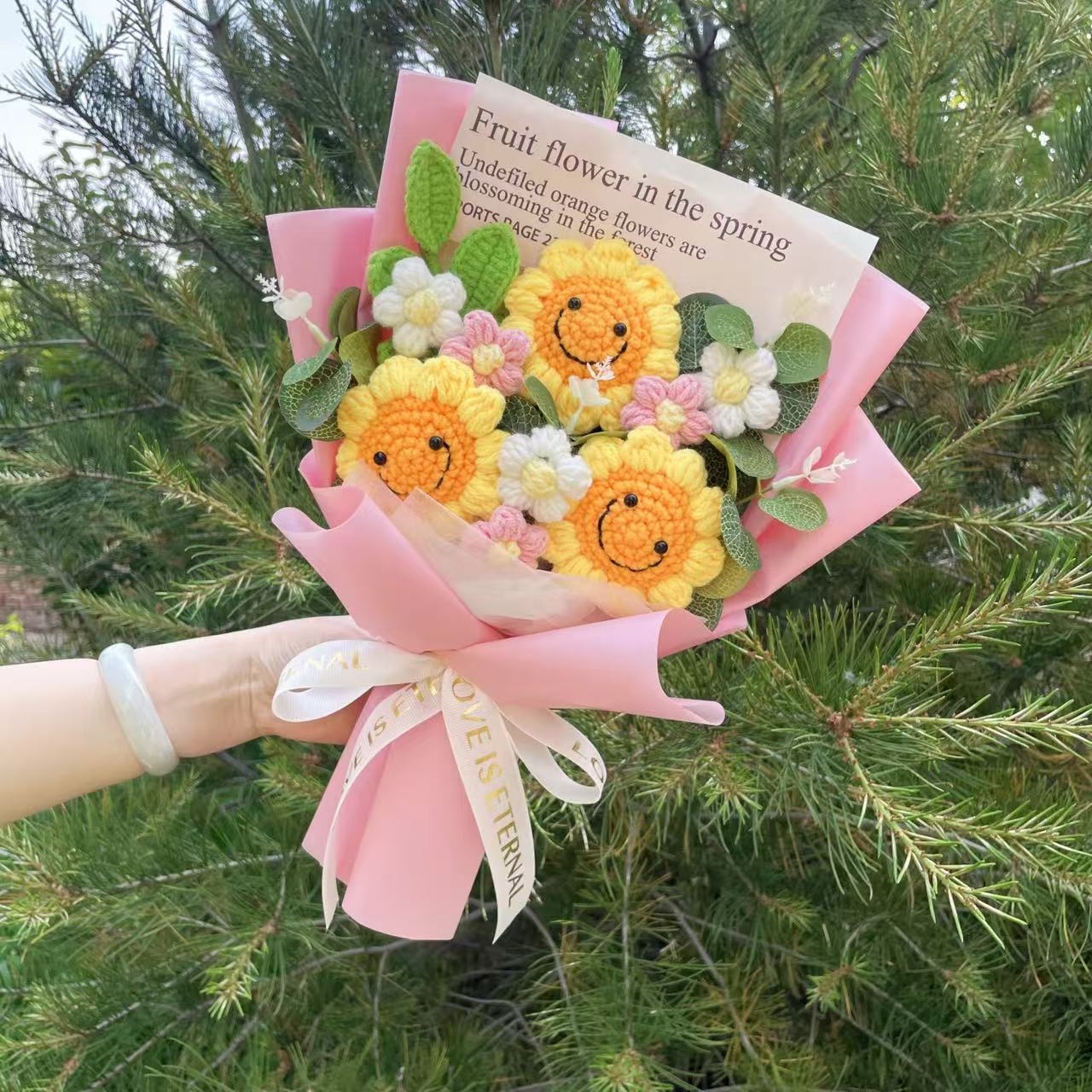 Afgewerkte gebreide bloemen Zonnebloemen gehaakt boeket Creatieve gebreide bloemen Valentijn Moederdag Verjaardag Afstudeercadeaus: Bordeaux