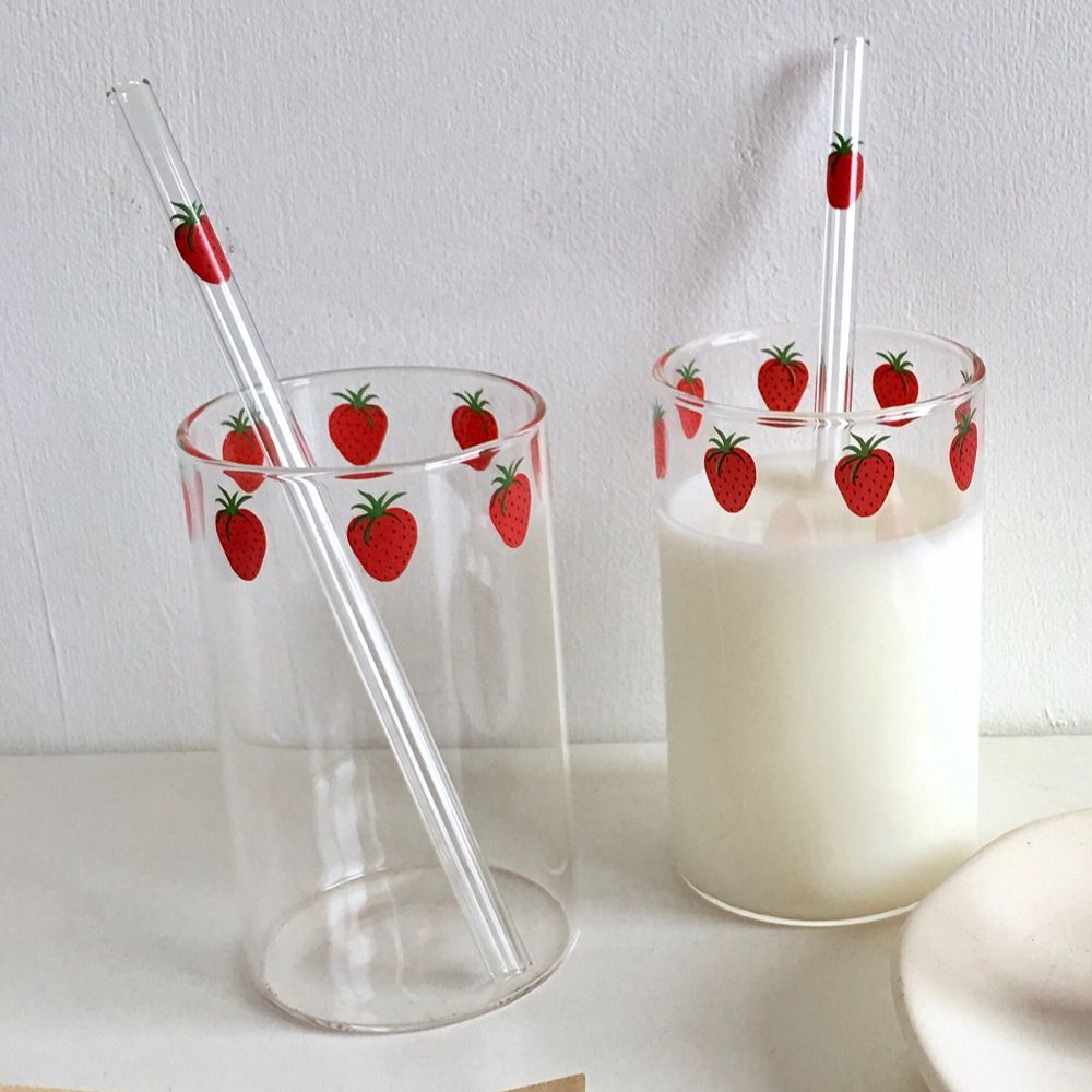 300ml 10oz High Borosilicate Nana Transparent Water Cup Cute Strawberry Water Milk Drinking Glasses Cup with Straw Girl