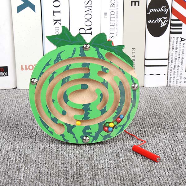 Montessori Materials Educational Wooden Toys for Children Early Learning Preschool Teaching Magnetic Maze Labyrinth Brain Teaser: 008