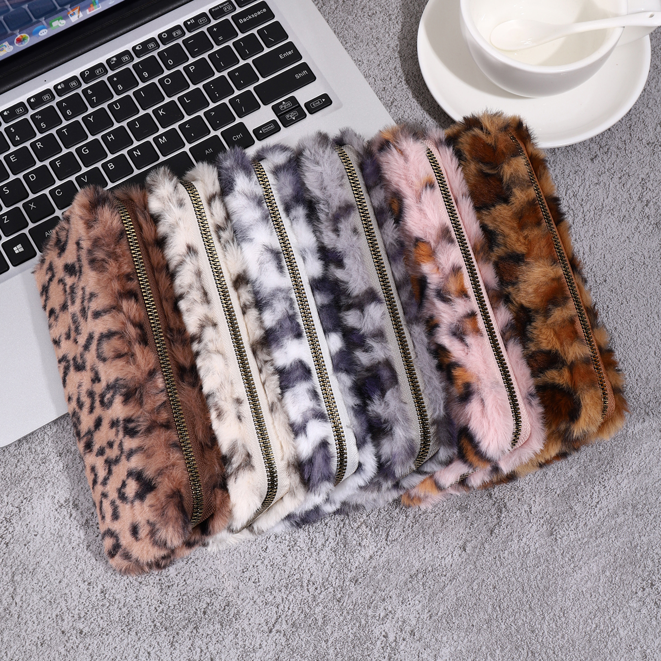 Plush coin purse, stylish leopard print long wallet, portable for everyday life