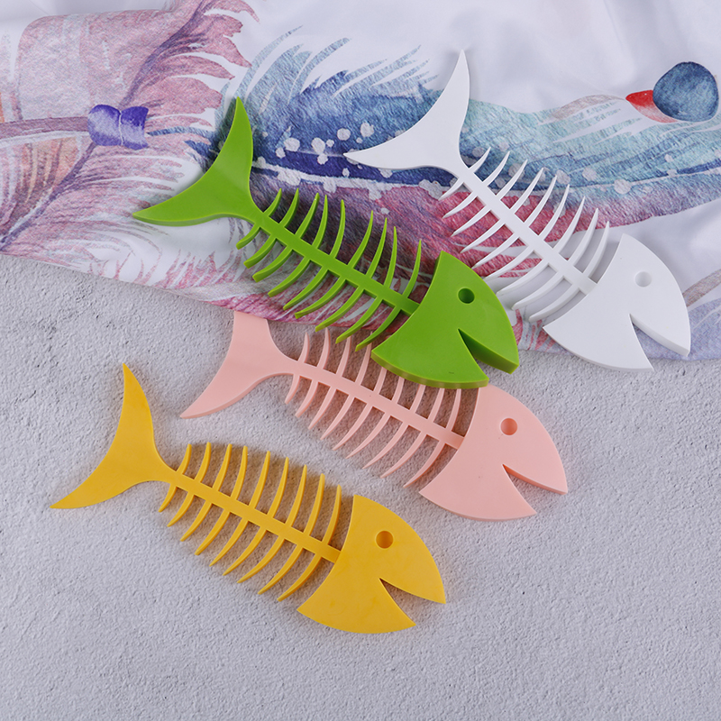 1Pcs fish Box Saver traveling Portable Dish Soap Shelf Silicone Soap Box Fish Bone Shape Holder for Bathroom Kitchen