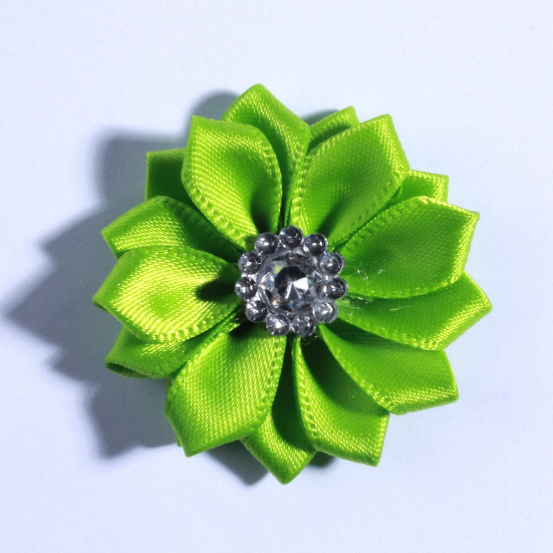 120PCS 4CM Multilayer Mini Satin Flower With Acrylic Button Silk Ribbon Fabric Flower For Head Wear U Pick Color: green
