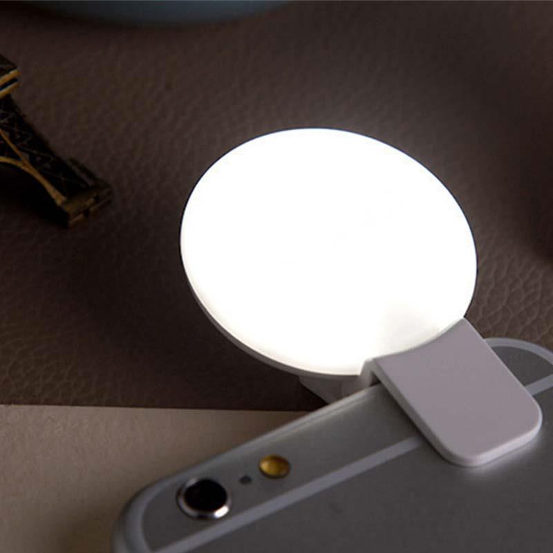 Cámara portátil anillo LED llenar luz Flash para teléfono con puerto de carga USB puede ser cargado con Banco de la energía del ordenador, etc.