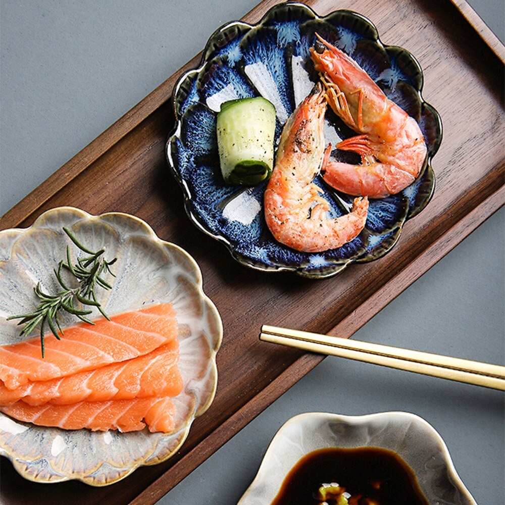 1PCS Japanese Ceramic Sushi Sauce Plate Snack Plate Lotus-Shaped Porcelain Kiln Glazed Fruit Cake Party Decoration Plates